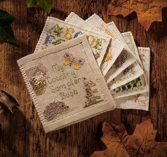 WHEN THE LEAVES FALL CROSS STITCH BOOK: Country Sampler - Spring Green, WI